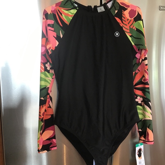 Hurley Floral Long Sleeve One Piece Rash Guard Swimsuit XLBlack UPF 50+ NWT - Picture 1 of 5
